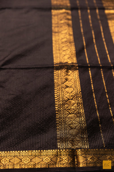 Swaroopa- Black- Brown Maheshwari Garbh Reshmi Handwoven Saree