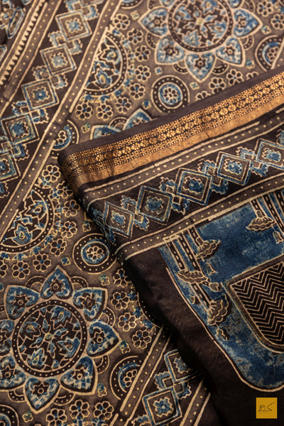 Nikethana- Black Maheshwari Silk Cotton Ajrakh Print Handwoven Saree