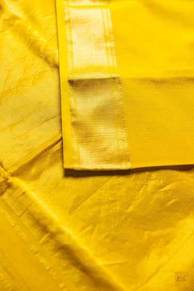 Apoorva- Yellow Maheshwari Silk Cotton Handwoven Saree