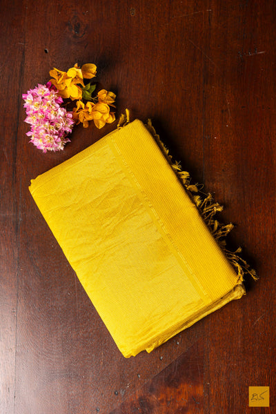 Apoorva- Yellow Maheshwari Silk Cotton Handwoven Saree