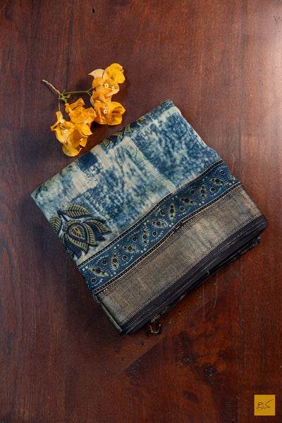 Indumathi- Blue Maheshwari Silk Cotton Ajrakh Print Handwoven Saree