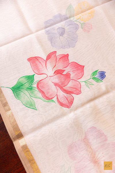 Ananya- White Maheshwari Hand Painted Silk Cotton Handwoven Saree