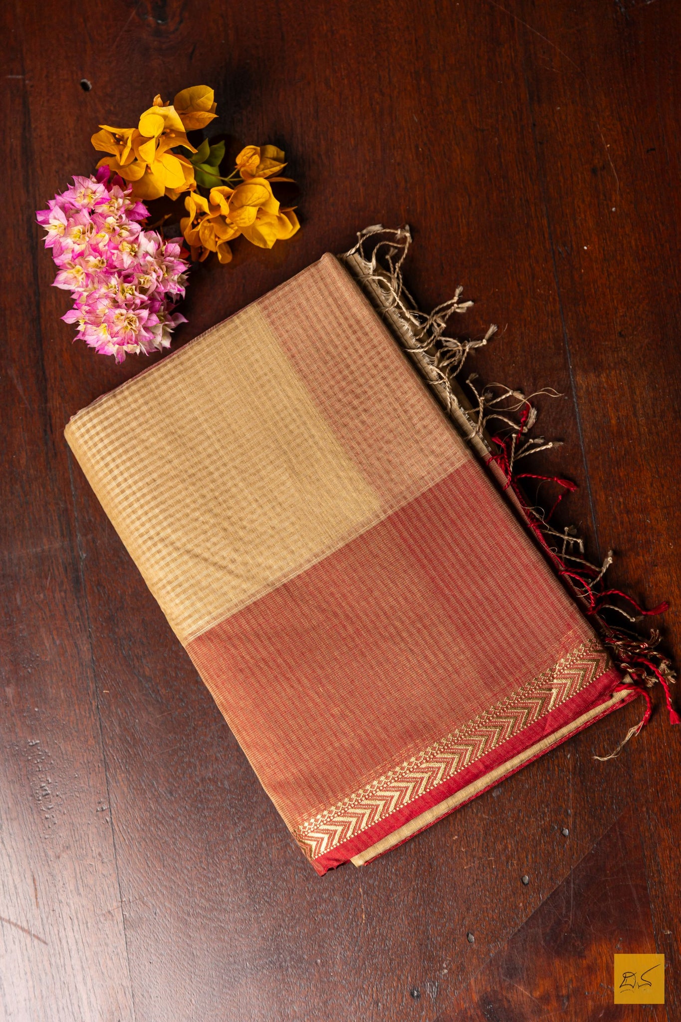 Chinthamani- Peach Maheshwari Silk Cotton Handwoven Saree