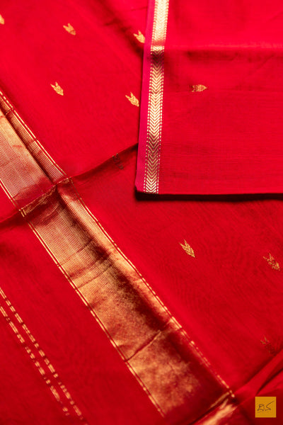 Ameya- Red Maheshwari Silk Cotton Handwoven Saree