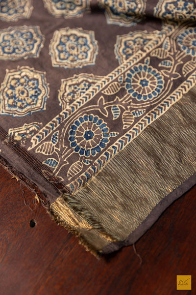 Urmila- Black Maheshwari Mulberry Silk Ajrakh Print Handwoven Saree