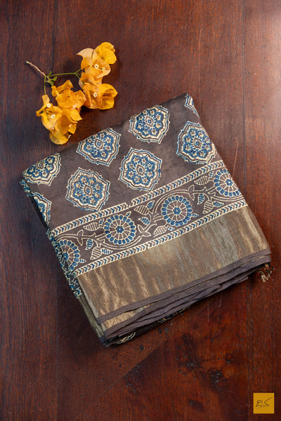 Urmila- Black Maheshwari Mulberry Silk Ajrakh Print Handwoven Saree