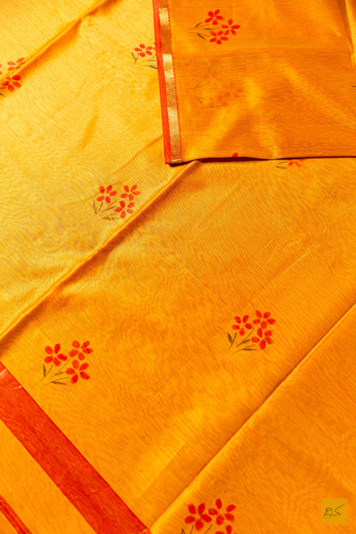 Anjali- Yellow Maheshwari Hand Painted Silk Cotton Handwoven Saree