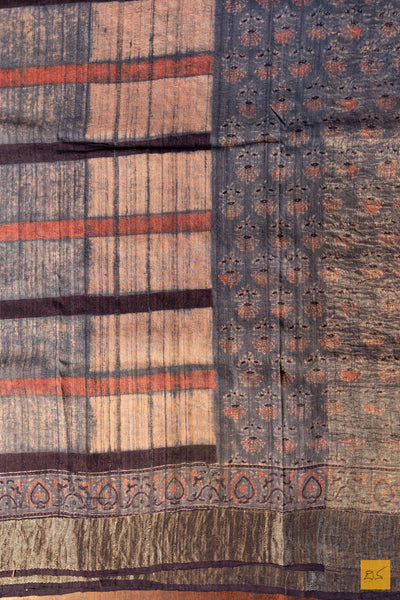Mallika - Maheshwari Tussar Silk Ajrakh Print Handwoven Saree