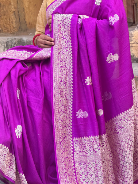 Saketheshi - Purple Banarasi Munga Silk Handwoven Saree