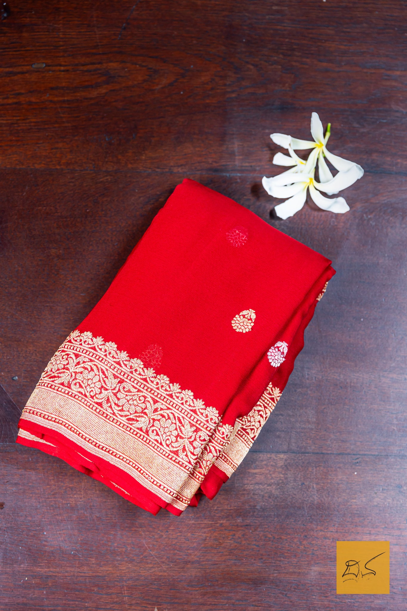 Rudrapriya- Red Banarasi Georgette Handwoven Saree