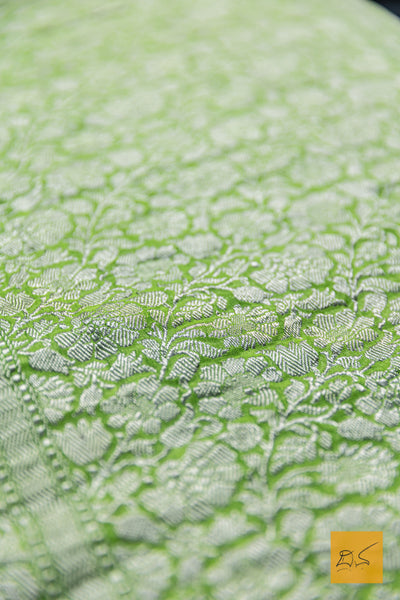 Rupavathi- Neon Green Banarasi Georgette Handwoven Saree