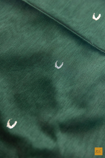 Vasantha- Green Maheshwari Silk Cotton Handwoven Saree