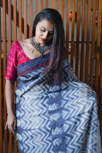 saree for informal gatherings, concerts, parties, cocktails