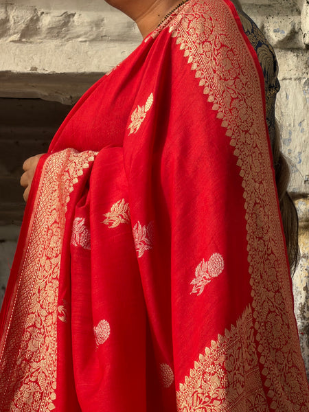 Sriprada - Red Banarasi Munga Silk Handwoven Saree