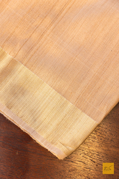 Nikitha- Cream Maheshwari Tussar Silk Handwoven Saree