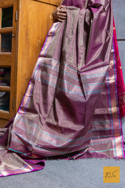 Magenta Maheshwari Silk Cotton Tissue Handwoven Saree