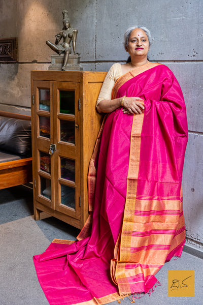 Pink - Peach Maheshwari Silk Cotton Tissue Handwoven Saree