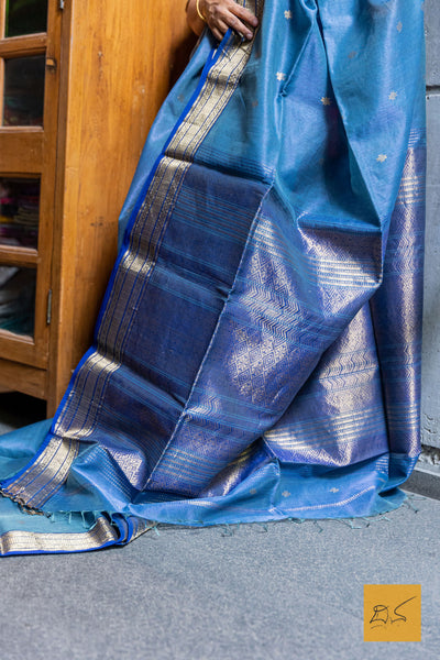 Blue Maheshwrai Silk Cotton Tissue Handwoven Saree