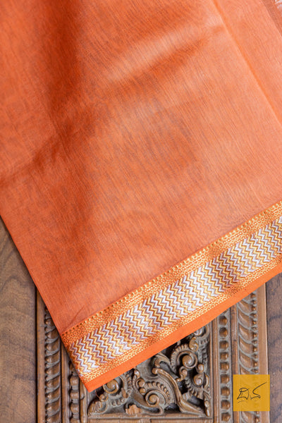 Peach Silver Maheshwari Silk Cotton Tissue Handwoven Saree