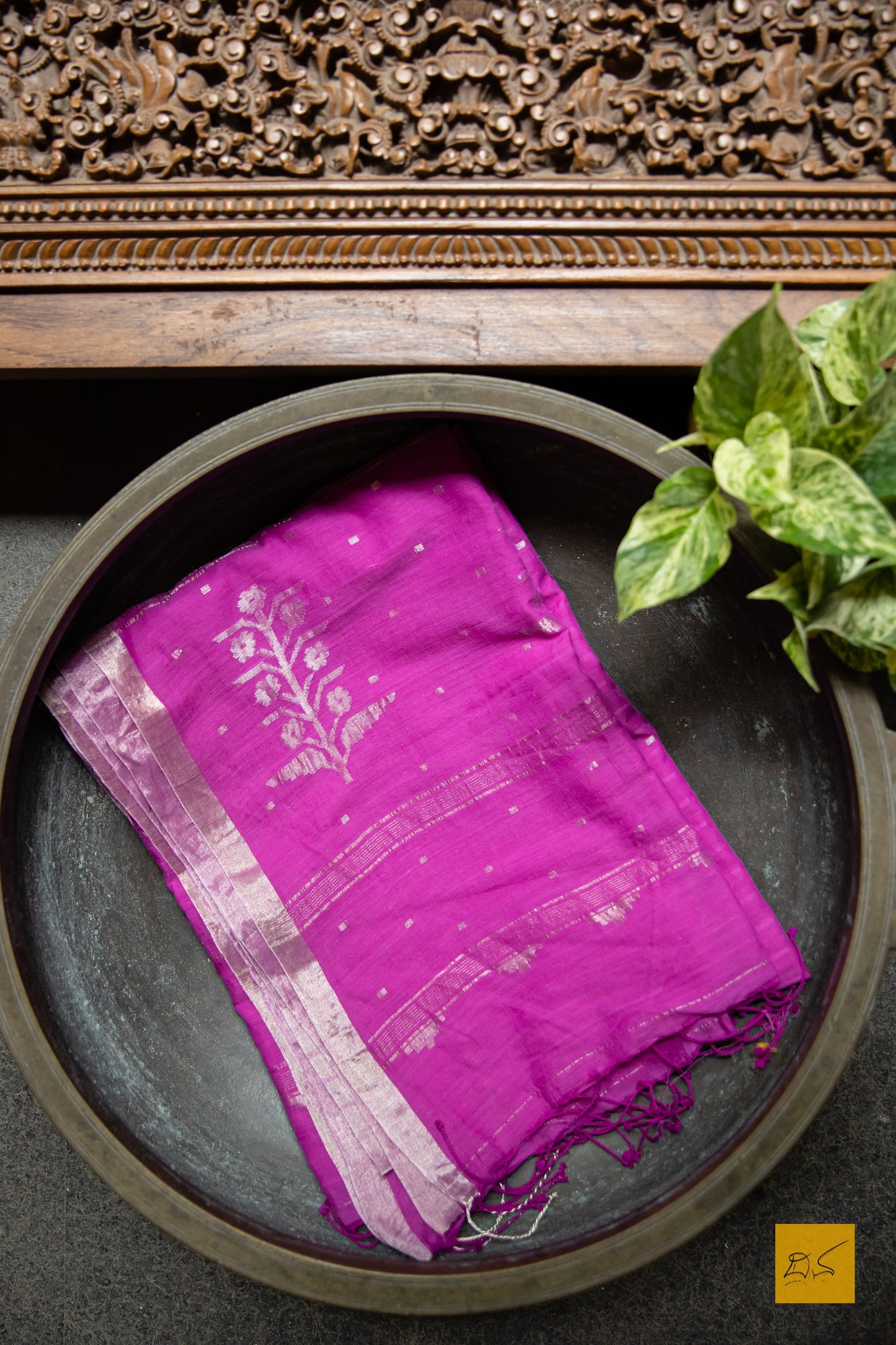 Sulochana Hand spun Cotton Handwoven Jamdani Saree. A super soft hand spun cotton saree with handwoven jamdani weave. This saree is perfect to drape the whole day very comfortably.   Fabric- Cotton Colour- Magenta  Length- 6.5m