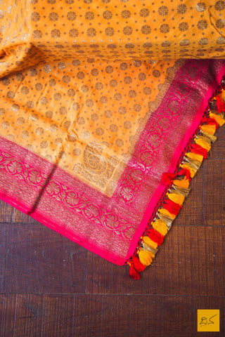 This is a gorgeous orange munga silk dupatta with antique zari and red border. New trend of munga Silk dupatta designs, munga Silk dupatta for artists, art lovers, architects, dupatta lovers, dupatta connoisseurs, musicians, dancers, doctors, munga Silk dupatta, indian dupatta images, latest dupattas with price, only dupatta images, new munga silk dupatta design.