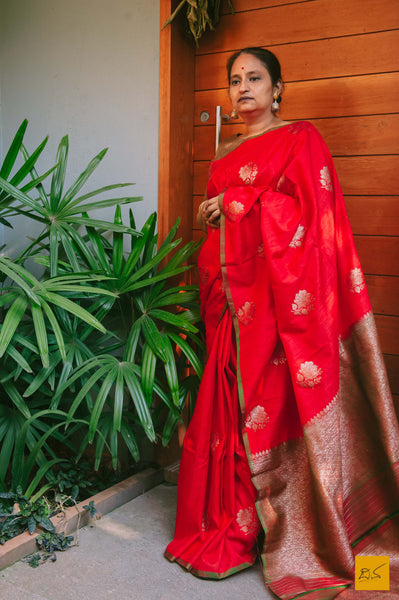 A lovely Banarasi Dupion silk handwoven saree with kadhwa buttas. New trend of dupion silk Saree designs, Saree for artists, art lovers, architects, saree lovers, Saree connoisseurs, musicians, dancers, doctors, dupion silk saree, indian saree images, latest sarees with price, only saree images, new dupion silk saree design.