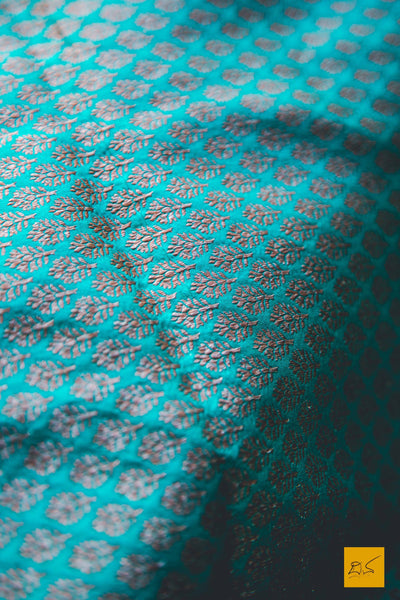 Indian wedding, handwoven saree for classical music singers, dancers, architects, saree connoiseurs, saree collectors, brides, brides maids. This is a pure katan silk saree which has a very soft drape and can be accessorised with diamonds, peals, precious stone jewellery depending on the occasion. Looks dressy with a gajra too. Traditional yet contemporary in its look.