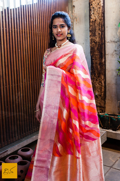 A lovely banarasi kora silk organza handwoven saree in cutwork style. New trend of Banarasi Saree designs, Banarasi Saree for artists, art lovers, architects, saree lovers, Saree connoisseurs, musicians, dancers, doctors, Banarasi silk saree, indian saree images, latest sarees with price, only saree images, new Banarasi saree design.