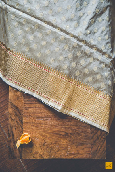 A beautiful katan silk banarasi sari with phulkari meena border. Traditional border yet the contemporary look from the blouse. New trend of Banarasi Saree designs, Banarasi Saree for artists, art lovers, architects, saree lovers, Saree connoisseurs, musicians, dancers, doctors, Banarasi Katan silk saree, indian saree images, latest sarees with price, only saree images, new Banarasi saree design.