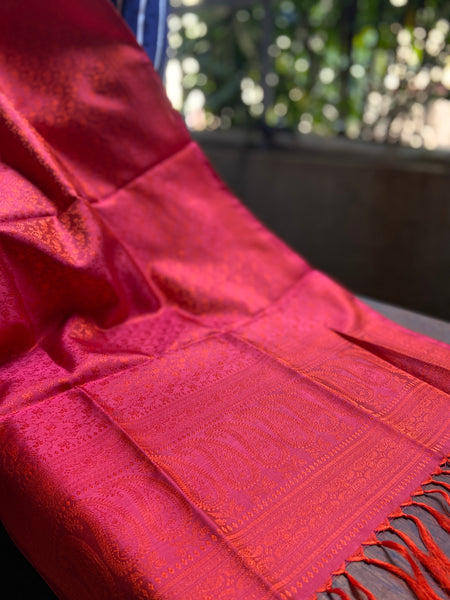Best for architects, singers, dancers, corporate gifts, corporate wear, weddings, casual outings and other formal and informal events.