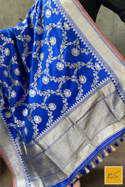 This is a gorgeous a blue banarasi katan silk handwoven dupatta with kadhwa meenakari buttas. New trend of Silk Dupatta designs, Silk Dupatta for artists, art lovers, architects, dupatta lovers, Dupatta connoisseurs, musicians, dancers, doctors, Silk dupatta, indian dupatta images, latest dupattas with price, only dupatta images, new Silk dupatta design.