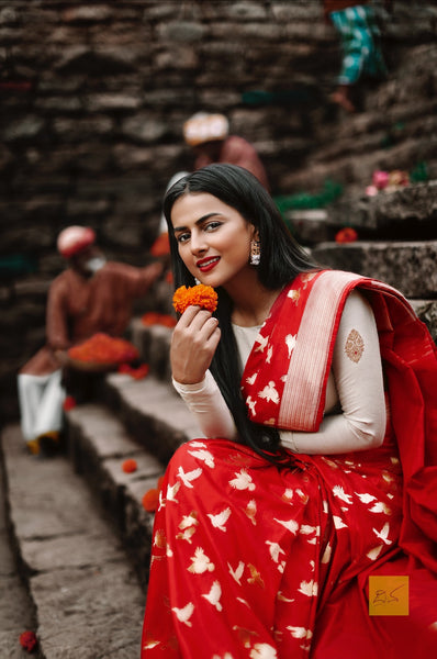 Red Banarasi katan silk handwoven saree