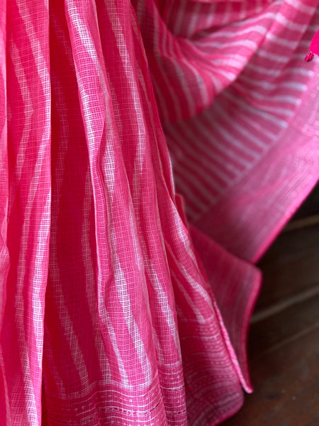 A lovely pink Kota cotton block printed saree with subtle hints of red Kantha work. New trend of Saree designs, Saree for artists, art lovers, architects, saree lovers, Saree connoisseurs, musicians, dancers, doctors, silk saree, indian saree images, latest sarees with price, only saree images, new saree design.